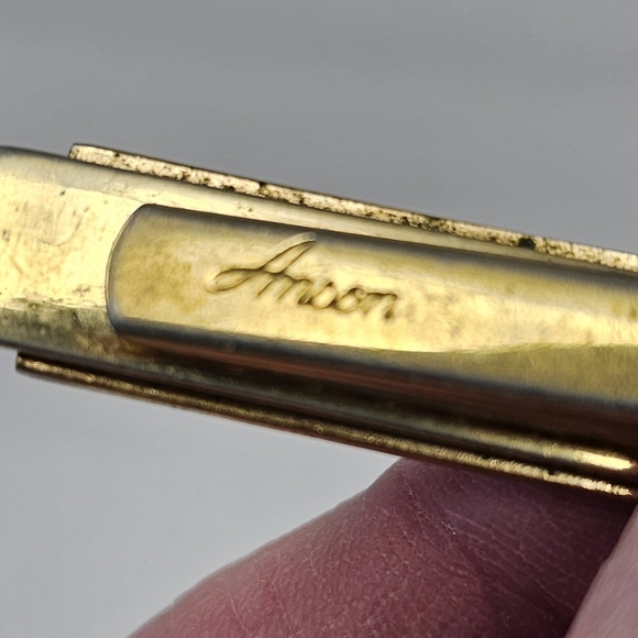 Anson Gold Tie Clip - Picture 10 of 10